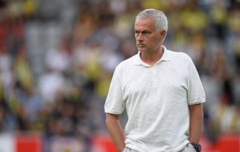 靠解约赚9亿！穆里尼奥被解雇7次，却狂赚9400万镑，成教练第一人