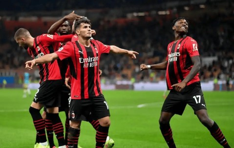 意甲：AC米兰VS维罗纳 比分预测