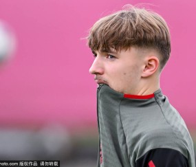 奥利塞的逆转传奇:如何在德甲对弗赖堡的比赛中成就最佳球员