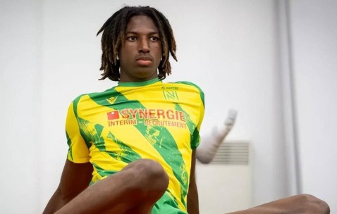 17岁法甲天才中卫塔蒂备受欧洲豪强追捧，巴萨竞逐疯抢战