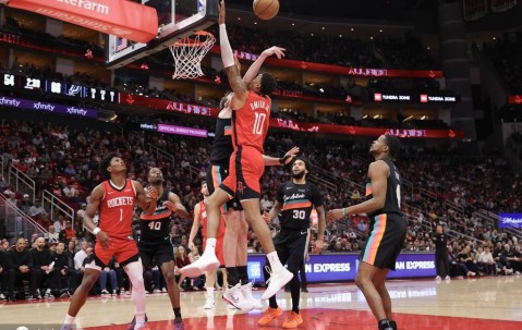 文班亚马14+10申京20+13+9 火箭逆转马刺