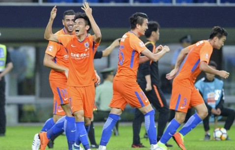 鲁能新帅热门推荐分析！50岁的乌拉圭名帅值得考虑，曾执教西甲