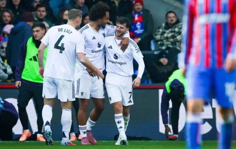 芒特制胜曼联2-1逆转！齐尔克泽破荒但冬窗必须买中场，阿莫林需要沃顿