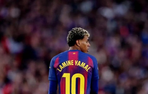 18岁身价破2亿欧元，巴萨4天连失两场，真正不可或缺的竟非亚马尔