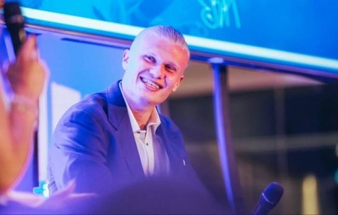 哈兰德参加“曼城在社区”的慈善项目，助力推广更健康的生活方式